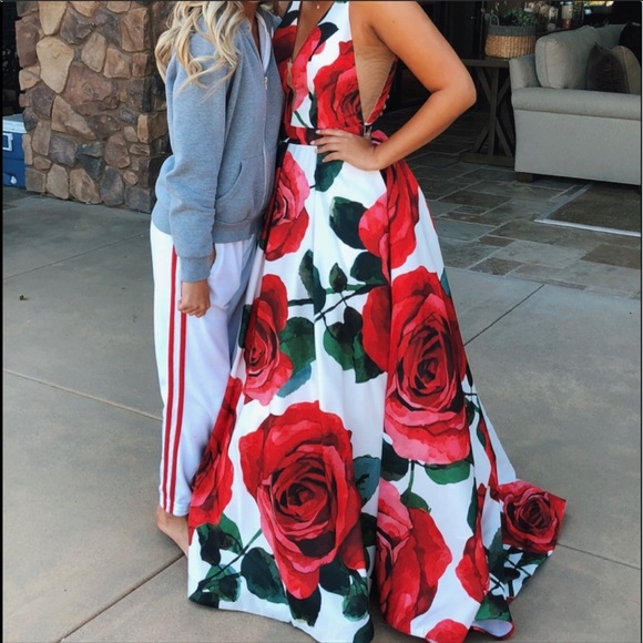 Prom Dress - Picture 5 of 7